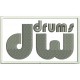 Parche Bordado DW DRUMS (Bordado GRIS METAL / Fondo BLANCO)